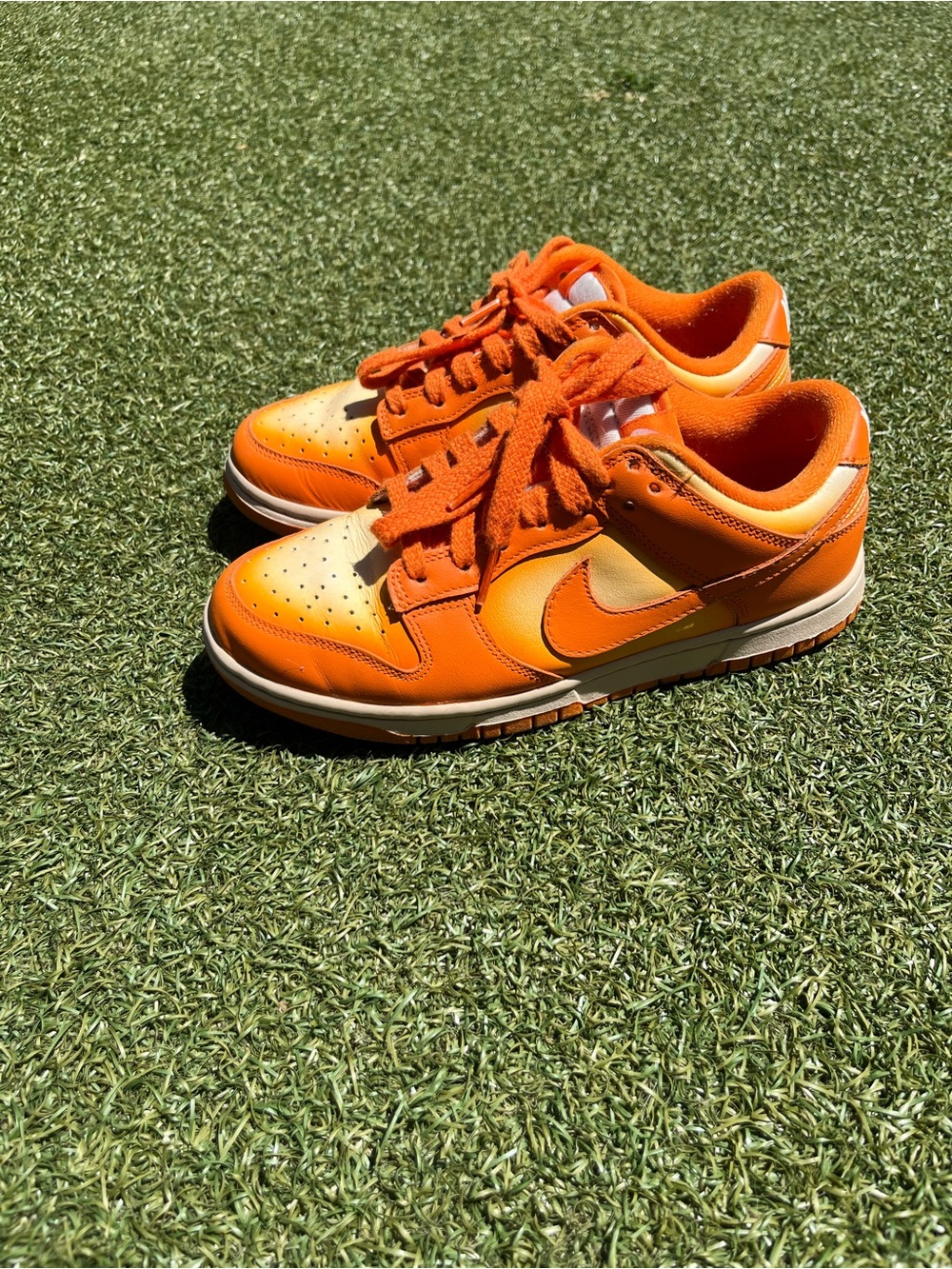 Nike Dunks Orange Low-Top Sneakers with Light Yellow Accents woman’s sz 6